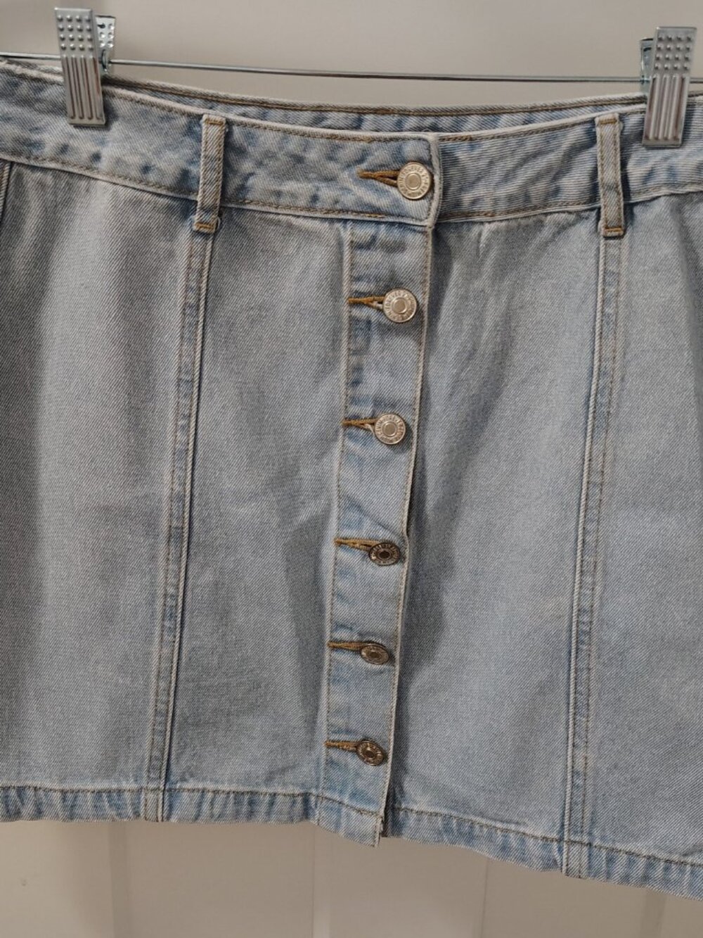 Forever 21 Mini Skirt Womens Size Medium Blue Denim Cotton Light Wash Button Up